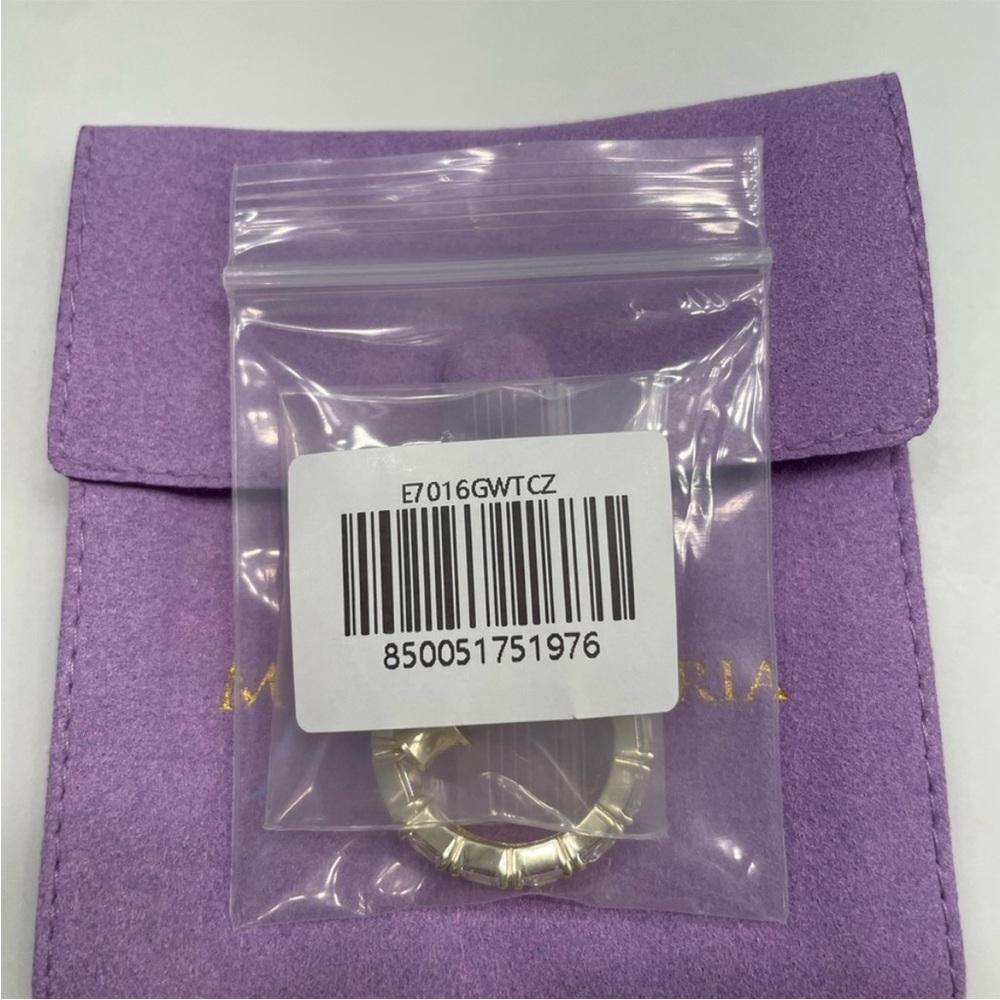 NWT Melinda Maria Gold “Queen’s Hoop 1” Earrings - Picture 9 of 10